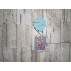 NEW VINTAGE RARE POLOROID IZONE ACRYLIC PHOTO KEYRING, KEYCHAIN (2" W X 2.6"L)